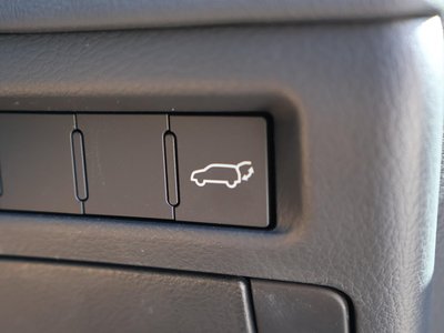 2025 Lexus LX thumbnail 57