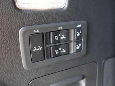 2025 Lexus LX thumbnail 65