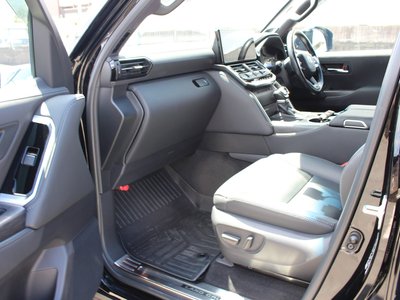 صورة مصغرة 20 لـ 2023 Toyota LAND CRUISER 300