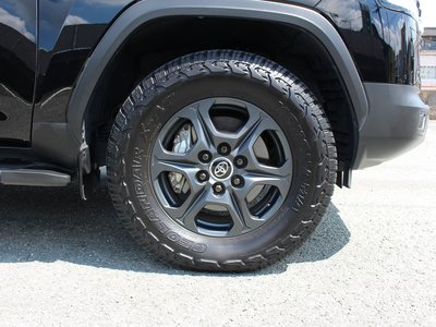 صورة مصغرة 14 لـ 2023 Toyota LAND CRUISER 300