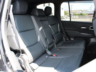 صورة مصغرة 23 لـ 2023 Toyota LAND CRUISER 300