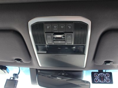 صورة مصغرة 42 لـ 2023 Toyota LAND CRUISER 300