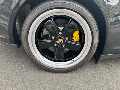 PORSCHE 911 - 10
