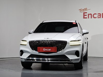 صورة 2 لـ 2021 Genesis GV70