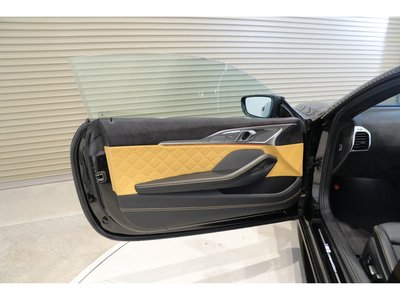 2023 BMW M8 — миниатюра 17