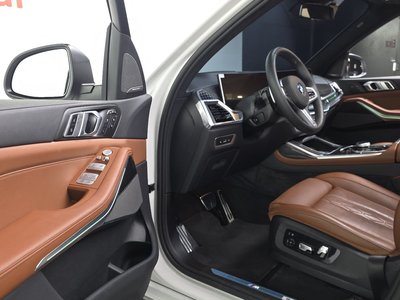 2025 BMW X7 — миниатюра 13
