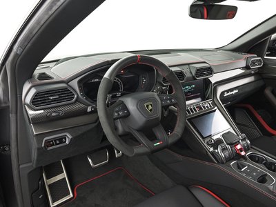 2024 Lamborghini URUS thumbnail 23