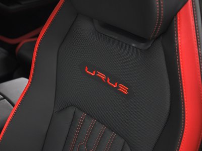 2024 Lamborghini URUS thumbnail 17