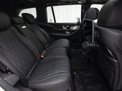 2025 Mercedes-BENZ GLS photo 10