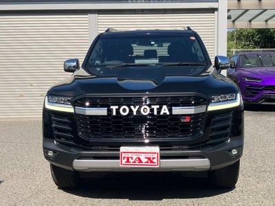 صورة مصغرة 18 لـ 2023 Toyota LAND CRUISER 300