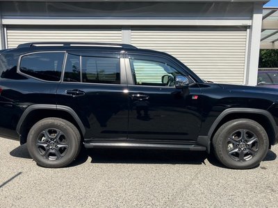 صورة مصغرة 17 لـ 2023 Toyota LAND CRUISER 300