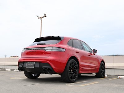 PORSCHE MACAN - 9