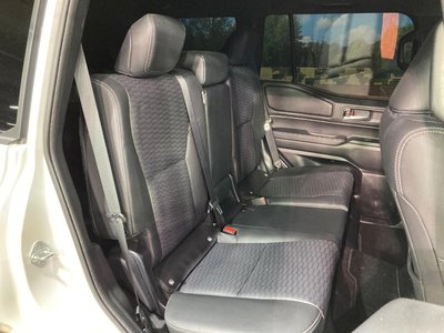 TOYOTA LAND CRUISER 250 - 9