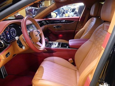 BENTLEY FLYING SPUR - 10