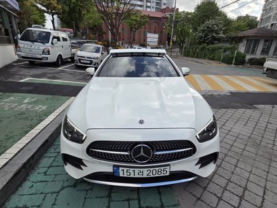 MERCEDES-BENZ E-CLASS - 2