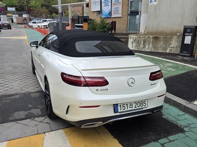 MERCEDES-BENZ E-CLASS - 4