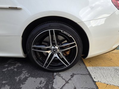 MERCEDES-BENZ E-CLASS - 6