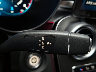 MERCEDES-BENZ GLC - 9