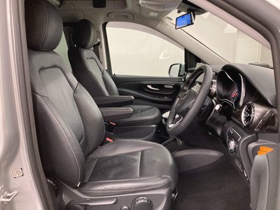 صورة 3 لـ 2022 Mercedes-BENZ V-CLASS