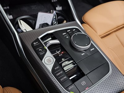 2025 BMW 3 SERIES 缩略图 12