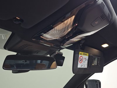 2025 BMW 3 SERIES 缩略图 34
