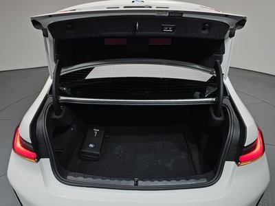 2025 BMW 3 SERIES 缩略图 26