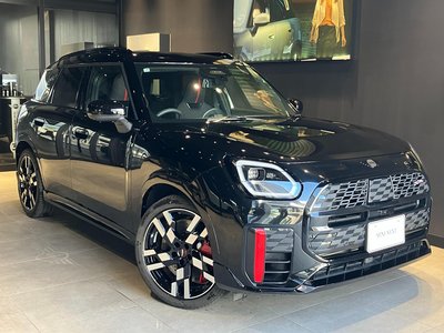 MINI MINI COUNTRYMAN - 9