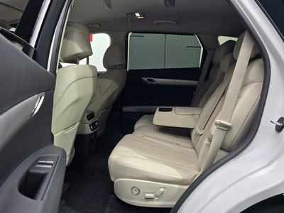 2023 Genesis GV80 — миниатюра 12