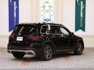 MERCEDES-BENZ GLB - 8