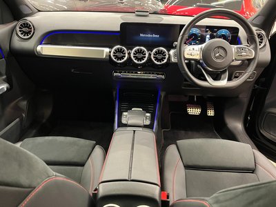 MERCEDES-BENZ GLB - 7