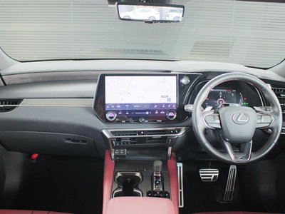 صورة مصغرة 22 لـ 2023 Lexus RX