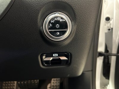 2024 Mercedes-BENZ C-CLASS — миниатюра 15