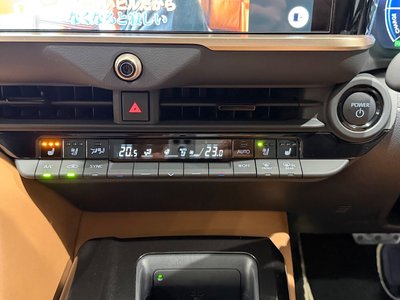 2024 Toyota CROWN SPORT — миниатюра 25