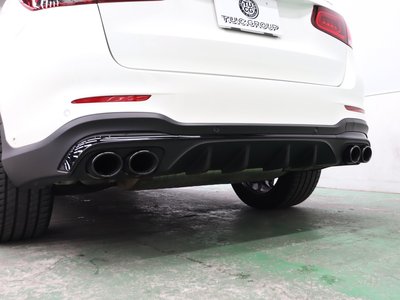 صورة مصغرة 41 لـ 2022 Mercedes-BENZ GLC AMG