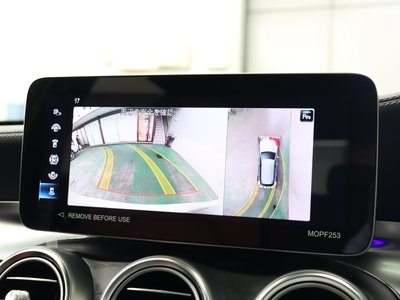 صورة 10 لـ 2022 Mercedes-BENZ GLC AMG