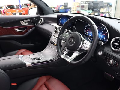 صورة 6 لـ 2022 Mercedes-BENZ GLC AMG