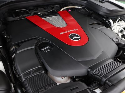 صورة 7 لـ 2022 Mercedes-BENZ GLC AMG
