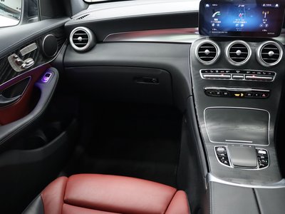 صورة مصغرة 25 لـ 2022 Mercedes-BENZ GLC AMG