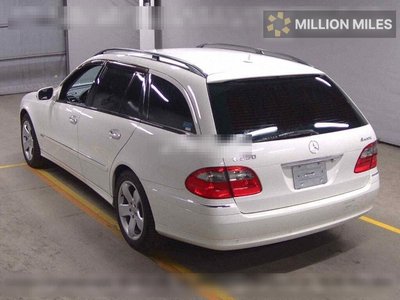 MERCEDES-BENZ E-CLASS - 2