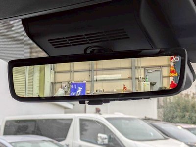 TOYOTA ALPHARD - 3