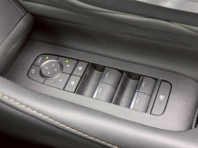 2025 Toyota ALPHARD — миниатюра 18