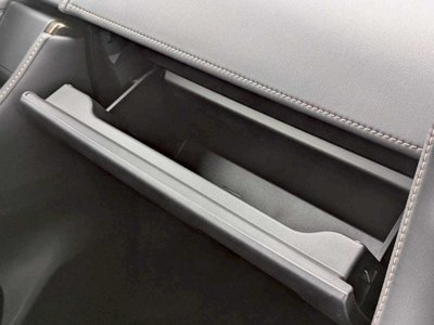 2025 Toyota ALPHARD — миниатюра 29
