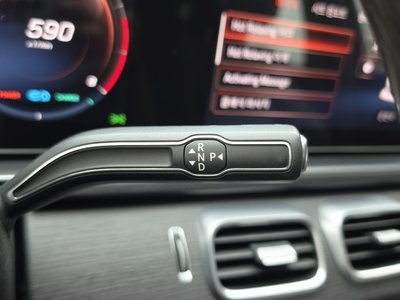 صورة 9 لـ 2021 Mercedes-BENZ GLS
