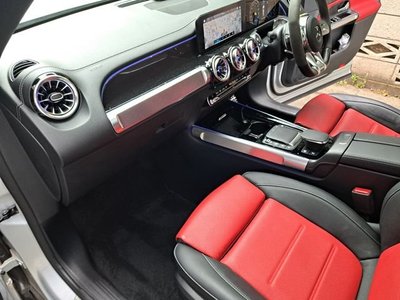 2021 Mercedes-BENZ GLB AMG — миниатюра 25
