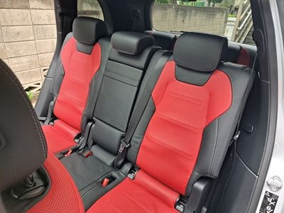 2021 Mercedes-BENZ GLB AMG — миниатюра 32