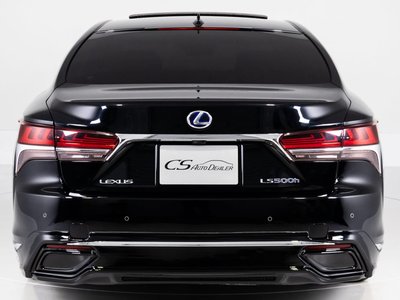 صورة مصغرة 11 لـ 2017 Lexus LS