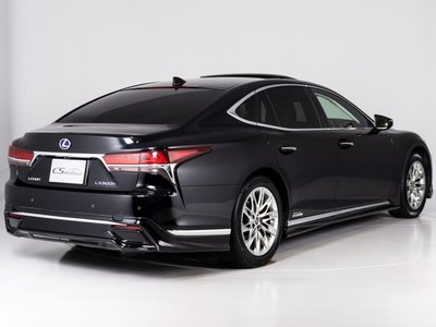 صورة 10 لـ 2017 Lexus LS
