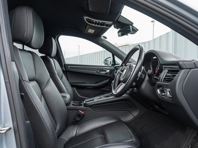 PORSCHE MACAN - 7