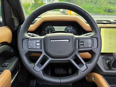 2026 LAND Rover DEFENDER photo 7