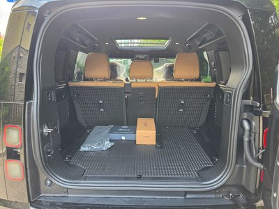 2026 LAND Rover DEFENDER — миниатюра 14